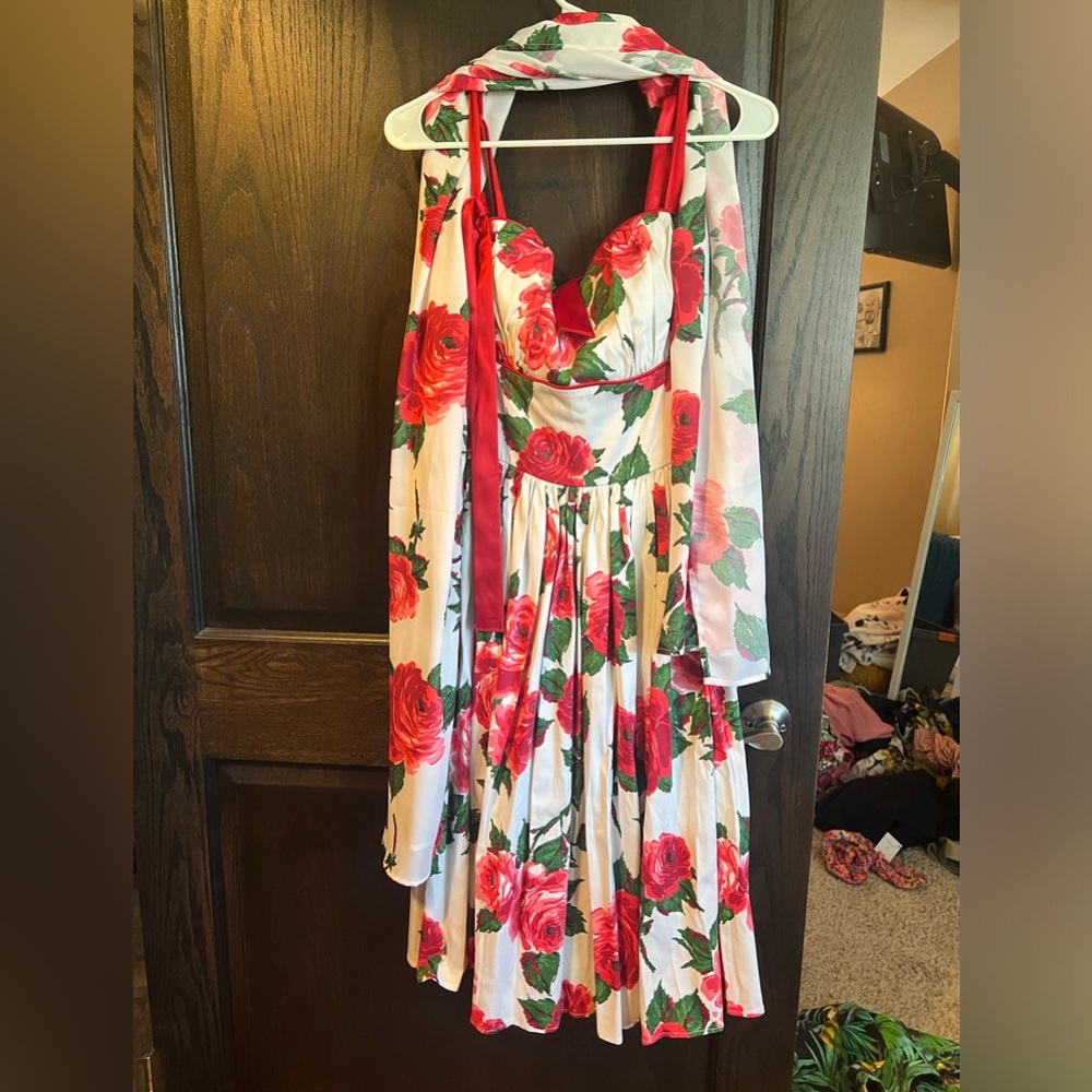 Vixen by Micheline Pitt Red Floral Dress